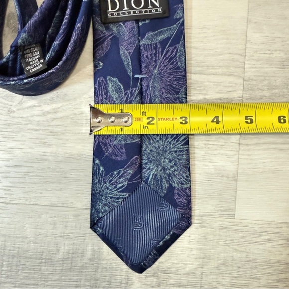 Dion Collection Navy Blue Floral Woven Tie Pure Italian Silk - Made in Canada - Picture 7 of 14